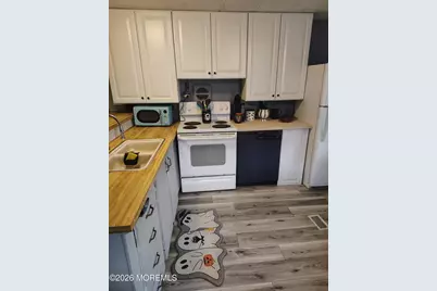 14 Kingfisher Way, Whiting, NJ 08759 - Photo 10