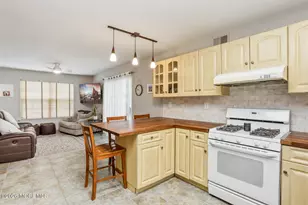1706 Winston Dr, Wall Township, NJ 07719 - Photo 16