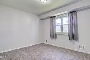 5 Missouri Ct, Matawan, NJ 07747 - Photo 18
