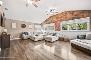 221 Georgia Rd, Freehold, NJ 07728 - Photo 18