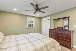 25 Wildhedge Ln, Holmdel, NJ 07733 - Photo 20