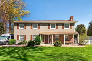 860 Somerset Dr, Toms River Township, NJ 08753 - Photo 2