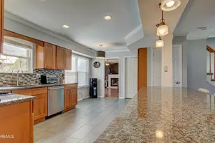 128 Starlight Rd, Howell Township, NJ 07731 - Photo 10