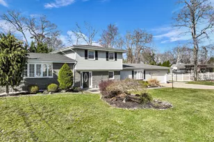 910 Somerset Dr, Toms River Township, NJ 08753 - Photo 2