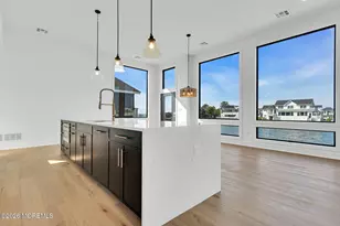 17 Lange Ave, Harvey Cedars, NJ 08008 - Photo 18
