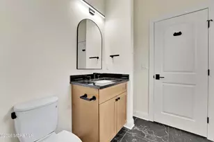 182 E 25th St, Paterson, NJ 07514 - Photo 18