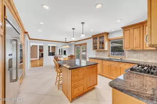 8 Glendale Dr, Manalapan Township, NJ 07726 - Photo 20