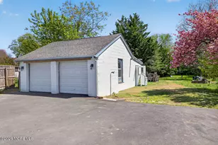 3024 W Bangs Ave, Neptune Township, NJ 07753 - Photo 42