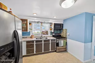 3024 W Bangs Ave, Neptune Township, NJ 07753 - Photo 14