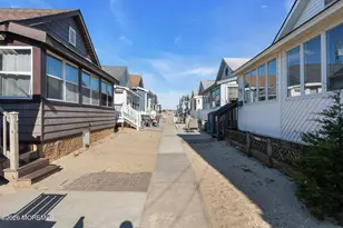 4 Brunswick Pl, Point Pleasant Beach, NJ 08742 - Photo 18