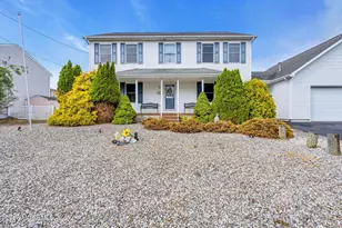 460 Cedar Dr, Lanoka Harbor, NJ 08734 - Photo 4