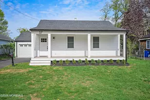 57 Villa Pl, Eatontown, NJ 07724 - Photo 4