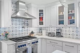 57 Villa Pl, Eatontown, NJ 07724 - Photo 12