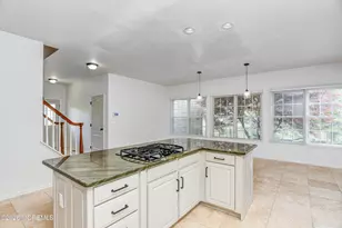 9 Mackenzie Ct, Freehold, NJ 07728 - Photo 10