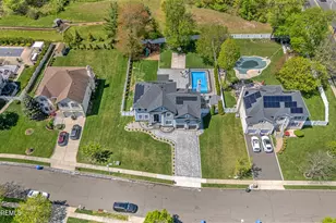 104 Autumn Rd, Matawan, NJ 07747 - Photo 2