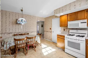 13 Golden Rod Ct, Brick, NJ 08724 - Photo 16