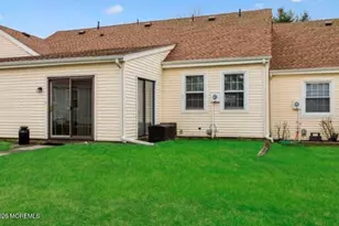 37 Piazza San Paola, Freehold, NJ 07728 - Photo 10