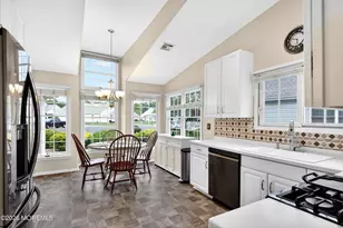 704 Flint Ct, Manchester Township, NJ 08759 - Photo 4