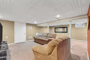 68 Jennifer Dr, Middletown, NJ 07701 - Photo 60