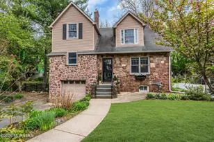 10 Passaic Ave, Roseland, NJ 07068 - Photo 6