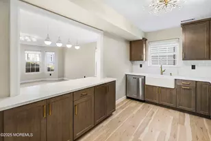103 Hyacinth Ln, Freehold, NJ 07728 - Photo 4