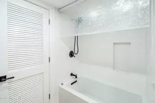 103 Hyacinth Ln, Freehold, NJ 07728 - Photo 20