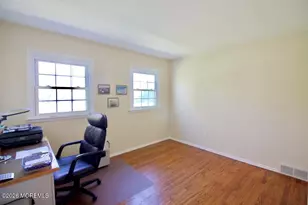 32 Sabina Terrace, Freehold, NJ 07728 - Photo 18