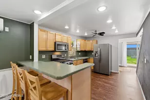 308 Longfellow Ave, Toms River Township, NJ 08753 - Photo 12