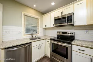 343B Canterbury Ct, Lakewood, NJ 08701 - Photo 10