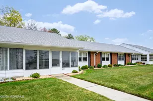 343B Canterbury Ct, Lakewood, NJ 08701 - Photo 2