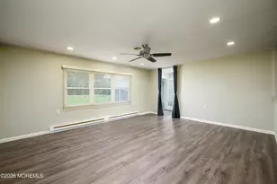 343B Canterbury Ct, Lakewood, NJ 08701 - Photo 16