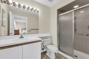 81 Woodstock Dr, Toms River Township, NJ 08757 - Photo 12