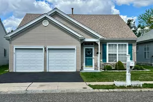 74 Robin Ln, Barnegat, NJ 08005 - Photo 2