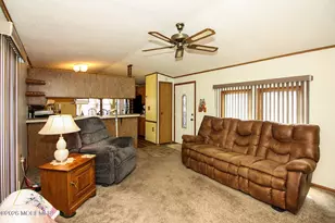 46 Seattle Slew Dr, Howell Township, NJ 07731 - Photo 4