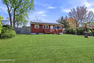 112 Dittmar Dr, Toms River Township, NJ 08757 - Photo 2