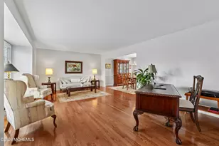 34 Buttonwood Dr, Marlboro Township, NJ 07746 - Photo 4