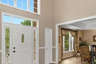 35 Polo Club Dr, Freehold, NJ 07728 - Photo 4
