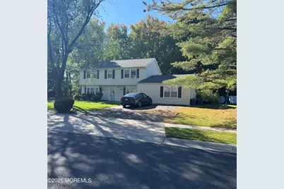 28 Cypress Lane, Matawan, NJ 07747 - Photo 1