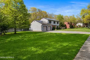 12 Fox Hill Dr, Howell Township, NJ 07731 - Photo 2