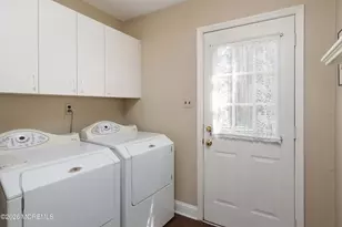 61 Woodhollow Rd, Colts Neck Township, NJ 07722 - Photo 22