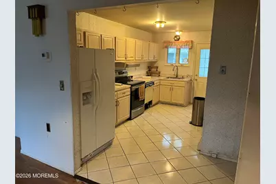 27 Mount Logan Lane, Toms River Township, NJ 08753 - Photo 14
