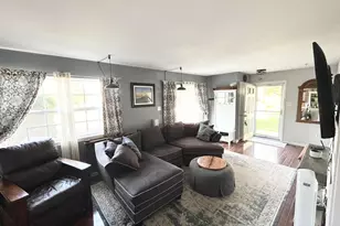 2505 Metedeconk Ct, Freehold, NJ 07728 - Photo 4