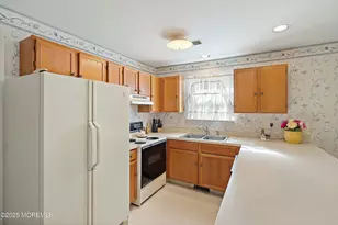 401 Lily Ct, Whiting, NJ 08759 - Photo 6
