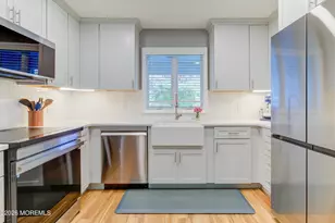 33 Imperia Pl, Aberdeen Township, NJ 07747 - Photo 8