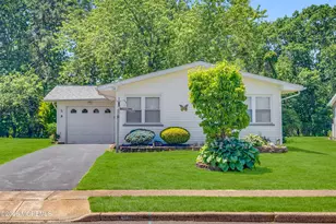 58 Central Blvd, Brick, NJ 08724 - Photo 2