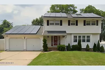 7 Stradford Road, Sayreville, NJ 08859 - Photo 1