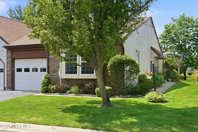 4 James Monroe Drive #A, Monroe Township, NJ 08831 - Photo 6
