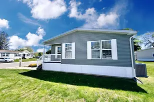 16 Easy St, Freehold, NJ 07728 - Photo 2
