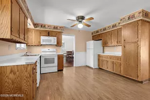 12 Maple Dr, Colts Neck Township, NJ 07722 - Photo 20