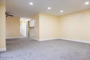 275 Green St, Edgewater Park, NJ 08010 - Photo 20